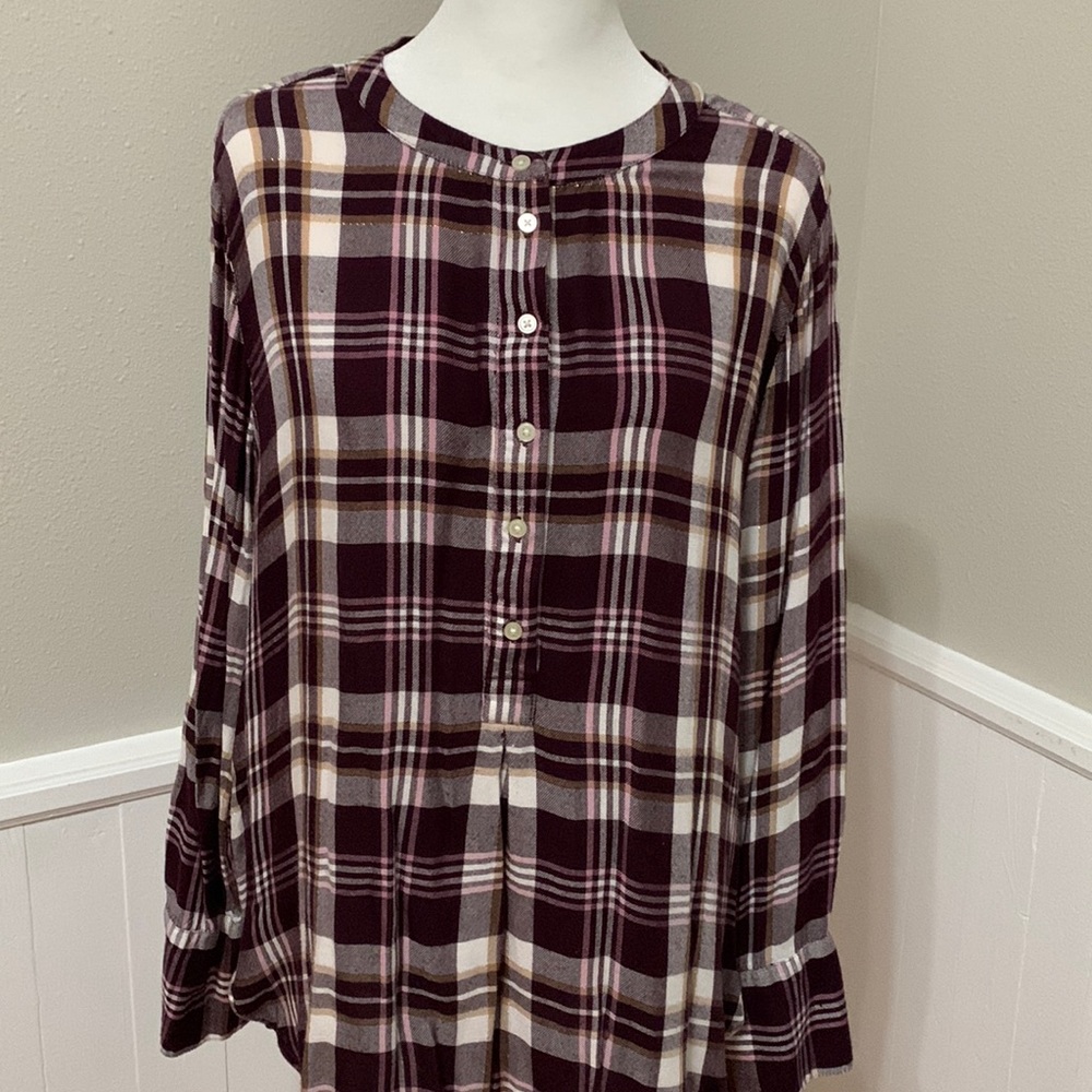 LOFT plaid tunic. Large. Excellent condition